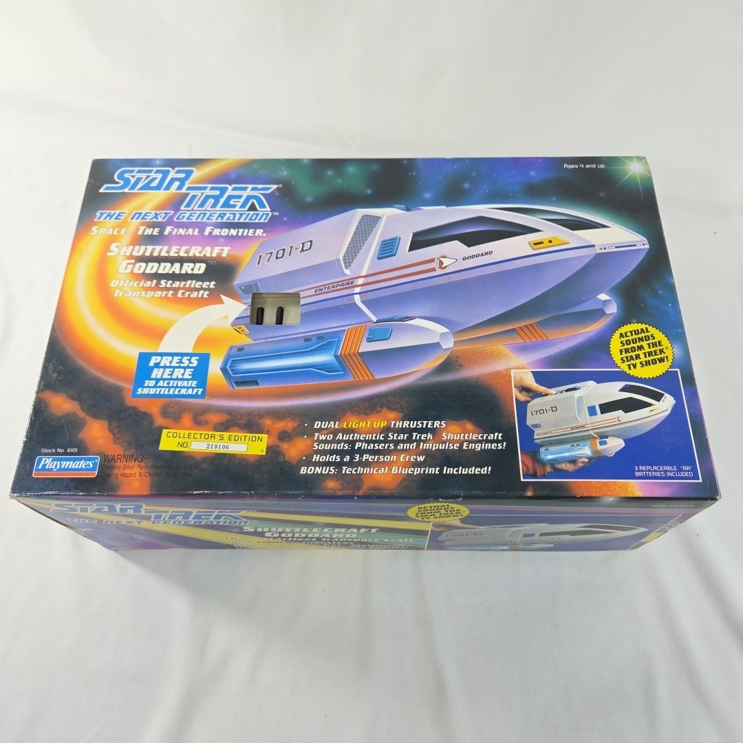 Star Trek The Next Generation Shuttlecraft Goddard 1992 Playmates No. 6101 NEW