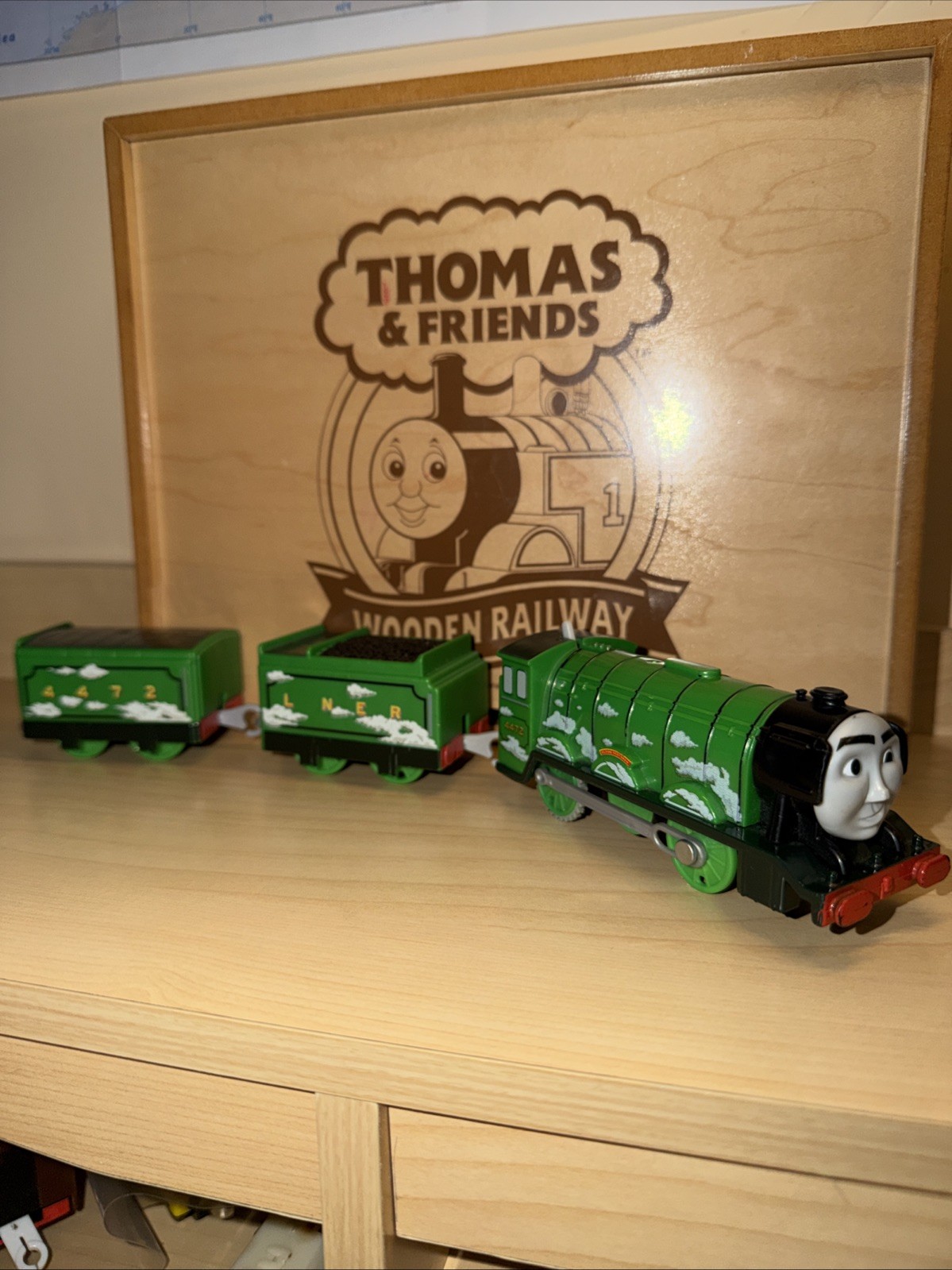 FLYING SCOTSMAN Thomas Friends Train TRACKMASTER 2013 4472 WATER LNER COAL