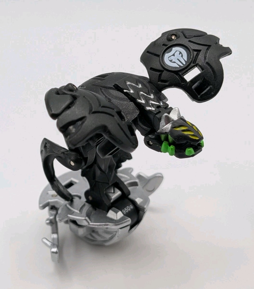Darkus Razenoid Mechtanium Surge Bakugan Battle Brawler