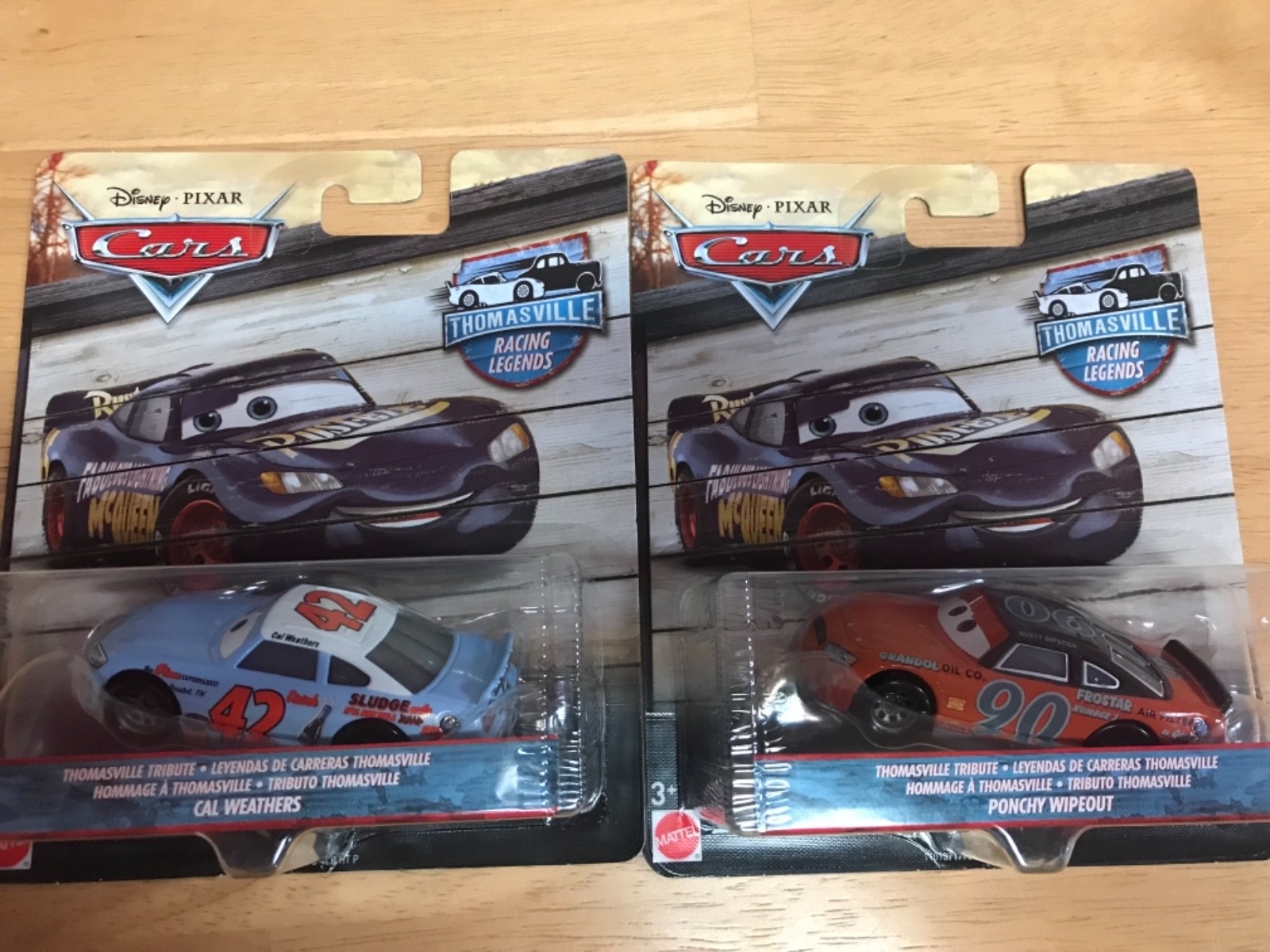 Disney Pixar Cars 2018 Ponchy Wipeout & Cal Weathers Lot of 2 Thomasville