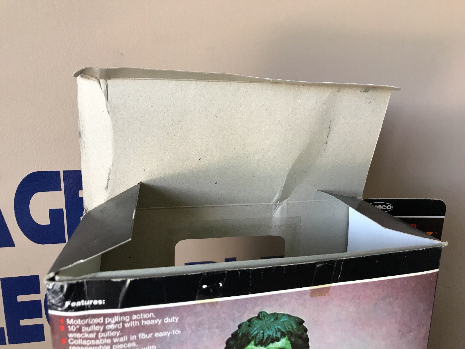 VINTAGE REMCO 1979 THE INCREDIBLE ENERGIZED HULK UNUSED Collapsing Stone Wall