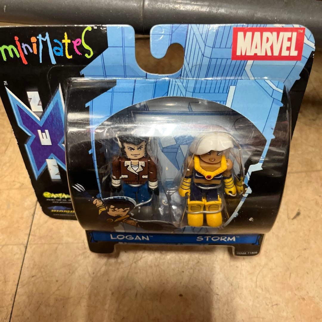 Marvel Figure miniMates Logan Storm Set