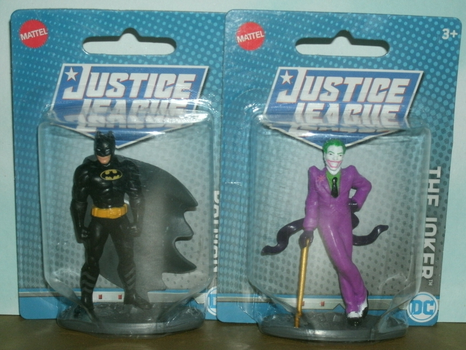 Two 1/26 Scale Justice League 2.75&Prime; Figures (Batman & The Joker) Mattel Toys