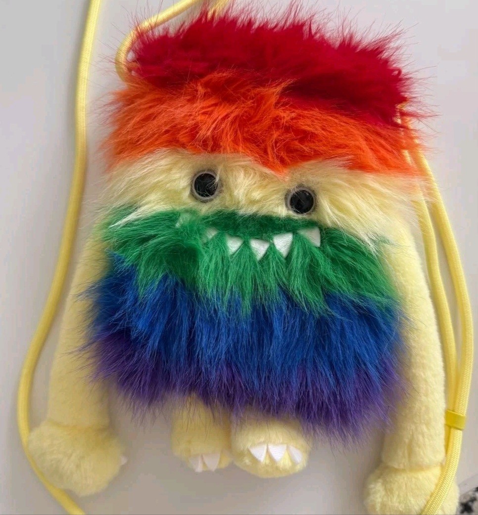 Popmart – Instinctoy – Hug You Series – Mini Plush Bag. US Seller 🌈