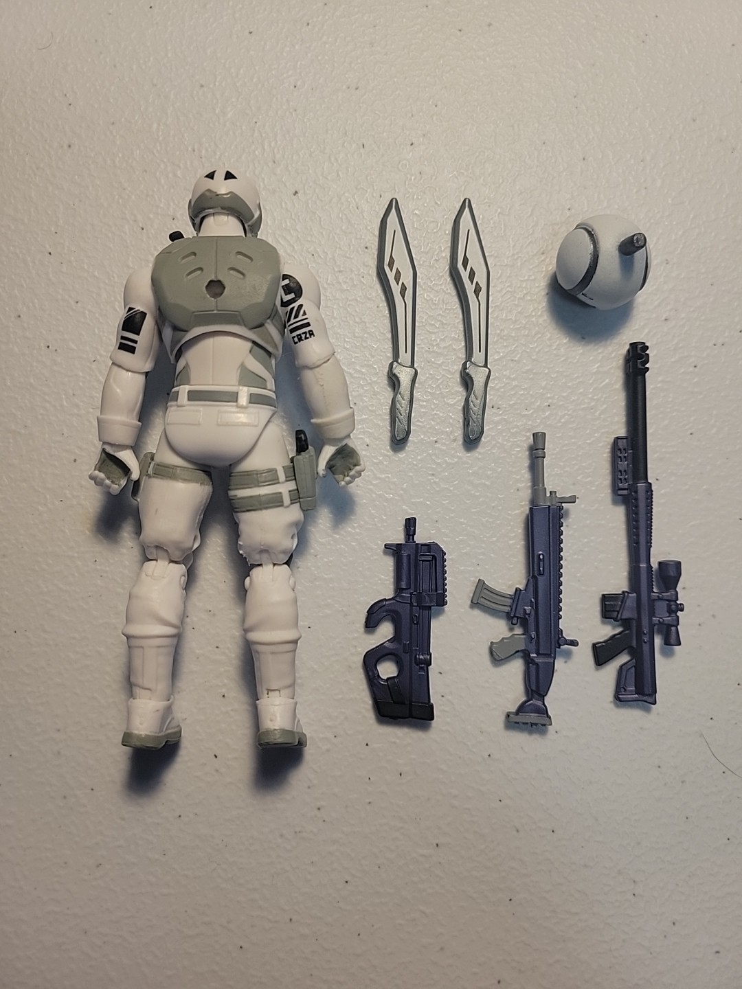 Fortnite 4&Prime; Scratch action figure with accessories
