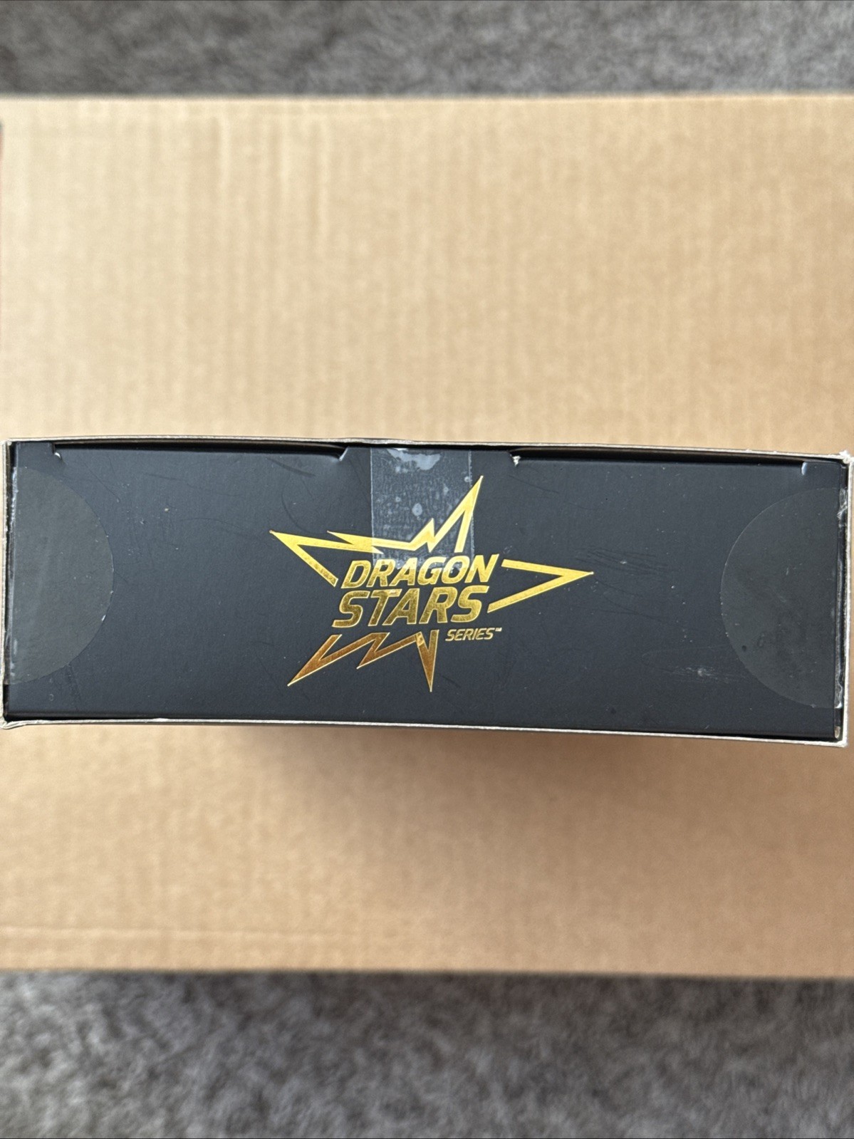 Ultimate Deco Edition 2017 Convention Exclusive Super Saiyan Goku Figure
