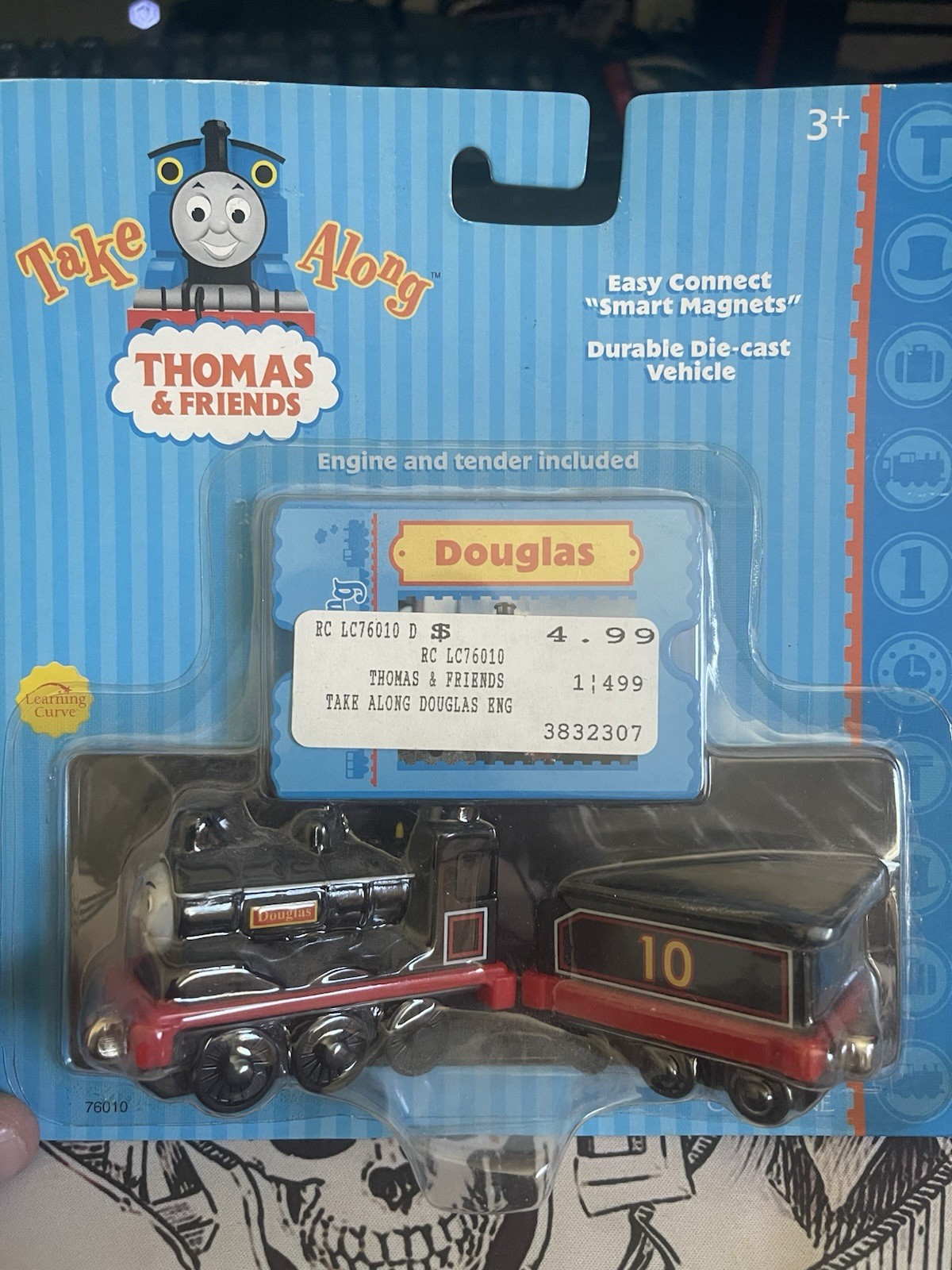 NOS Vtg Douglas THOMAS THE TANK & FRIENDS TRAIN TAKE ALONG N PLAY Die Cast 2004
