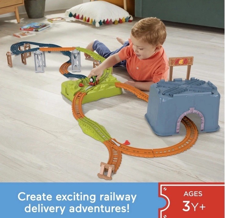Thomas & Friends Toy Train Set 29pcs Percy’s Connect & Build Track Bucket NIB 3+