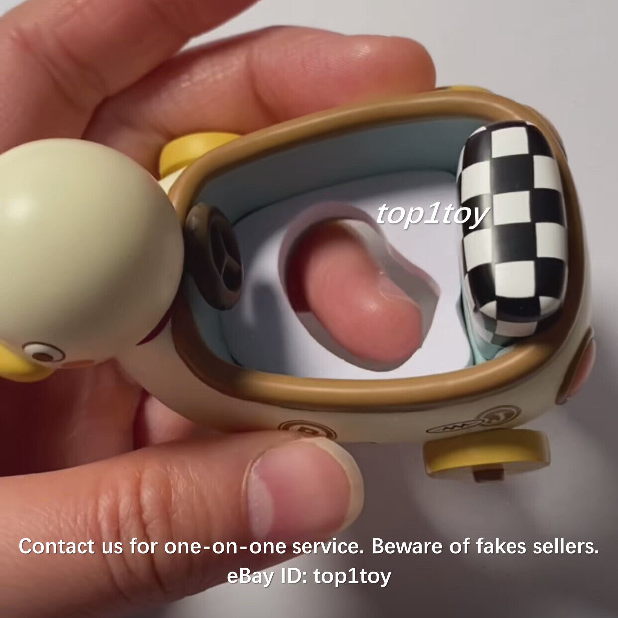 SOOYA STUDIO Emo Emo&rsquo;s Duck Car A Limited Art Toy