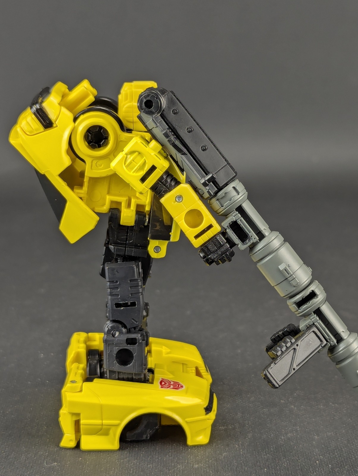 Transformers Generation Selects Hubcap complete WFC Earthrise Deluxe Class