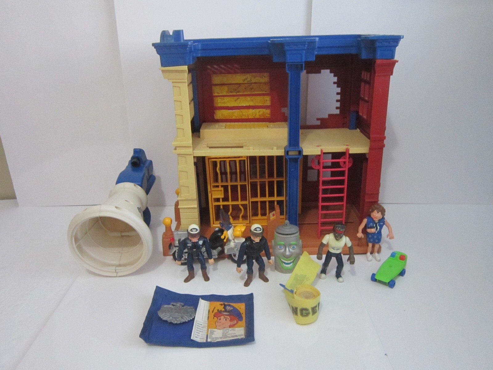 Vtg 1989 Police Academy Precinct Police Station Figures + Loudmouth Bullhorn Lot