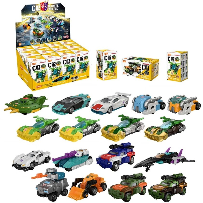 Wheels C02 Wreck &lsquo;N Rule Box of 12 Random Model Kits | Transformers | Blokees