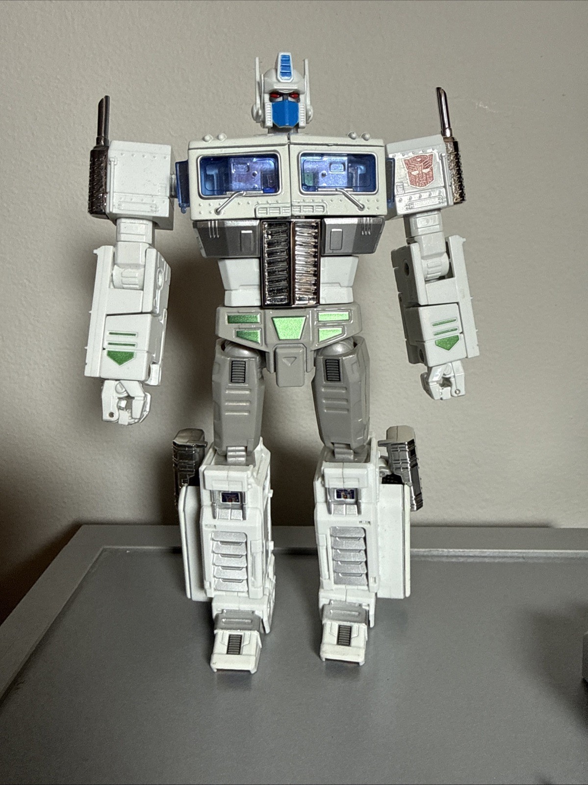 Transformers Masterpiece KO Ultra Magnus