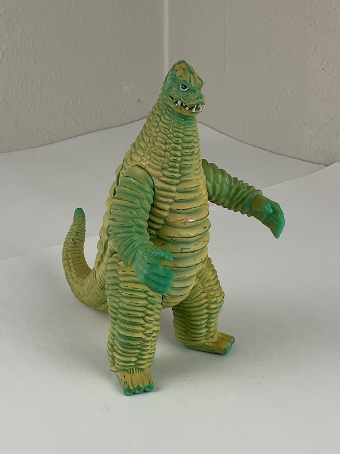 BANDAI Red King Ultraman Ultra Monster Series 2000 Kaiju sofubi Godzilla Gamera
