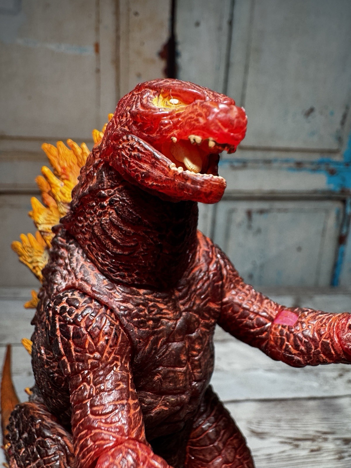 NECA Burning Godzilla V2 King of The Monsters 12&Prime; Large Action Figure 2019 RARE