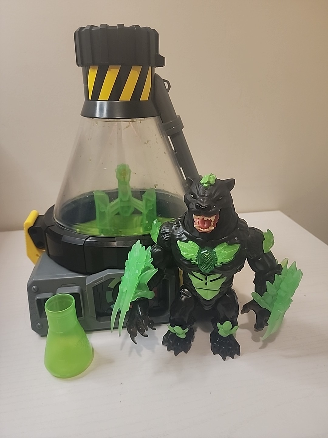 Beast Lab Stealth Strike Big Cat Beast Creator