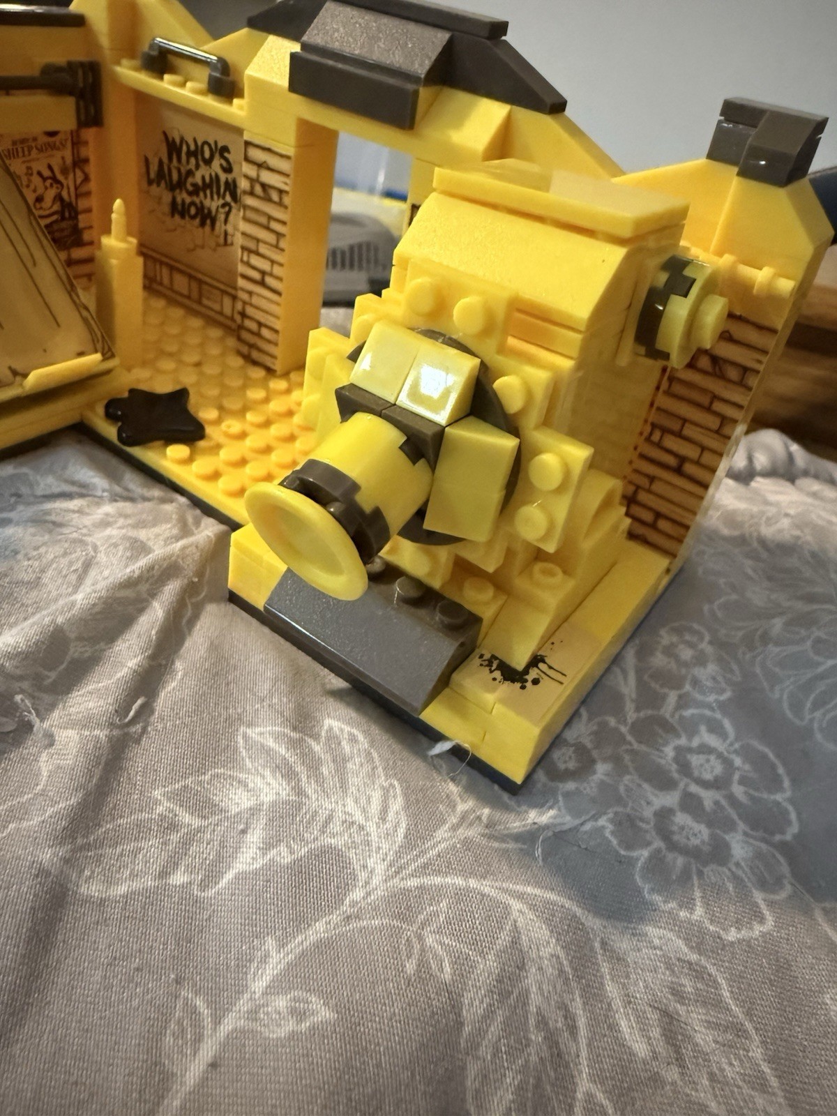 Bendy and The Ink Machine Room Buildable Scene Set 16721 Complete