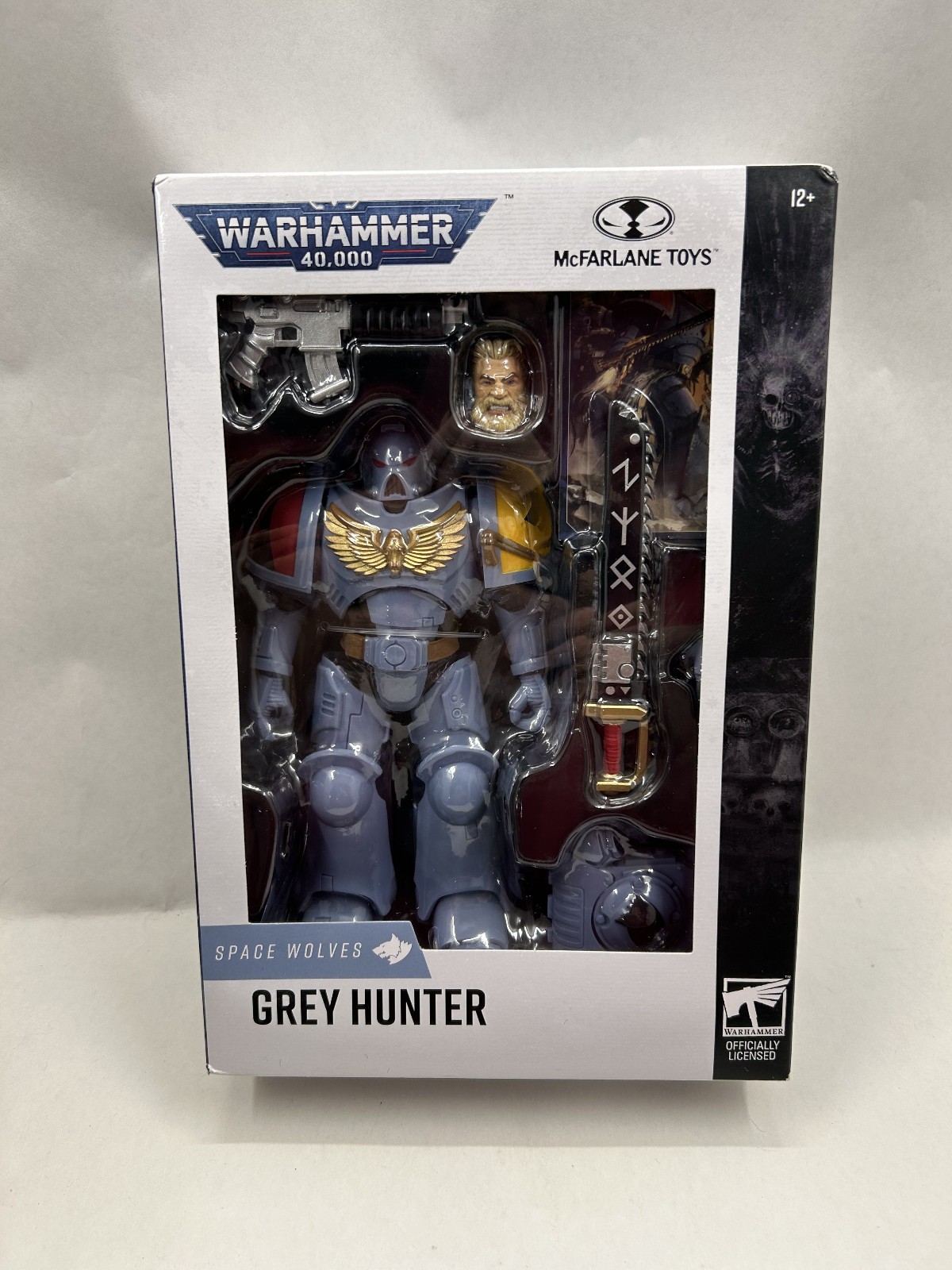 McFarlane Toys Warhammer 40K Grey Hunter Space Wolves 7&Prime; Action Figure 40,000