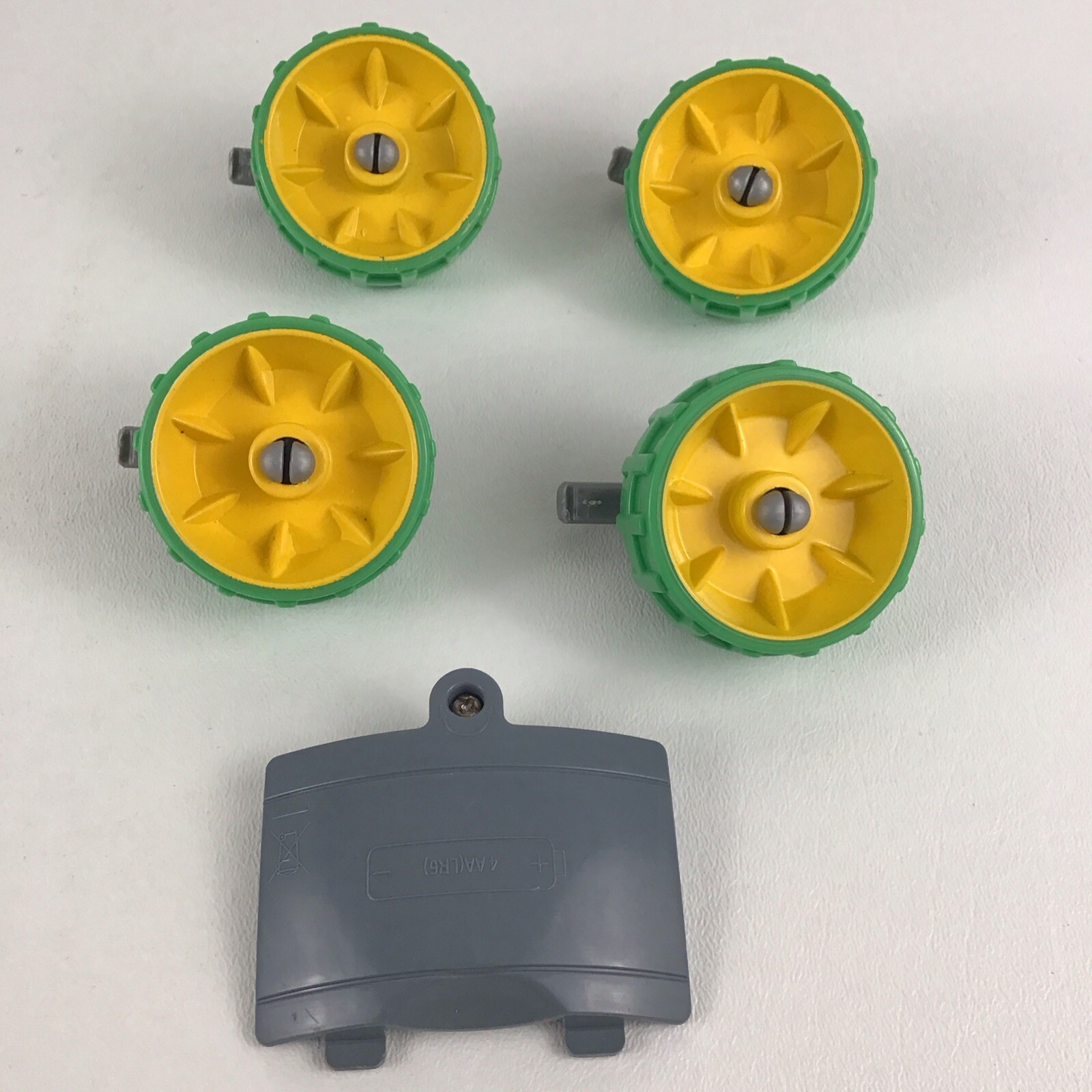Disney Little Einsteins Pat Pat Transform N Go Rocket Tires Battery Cover