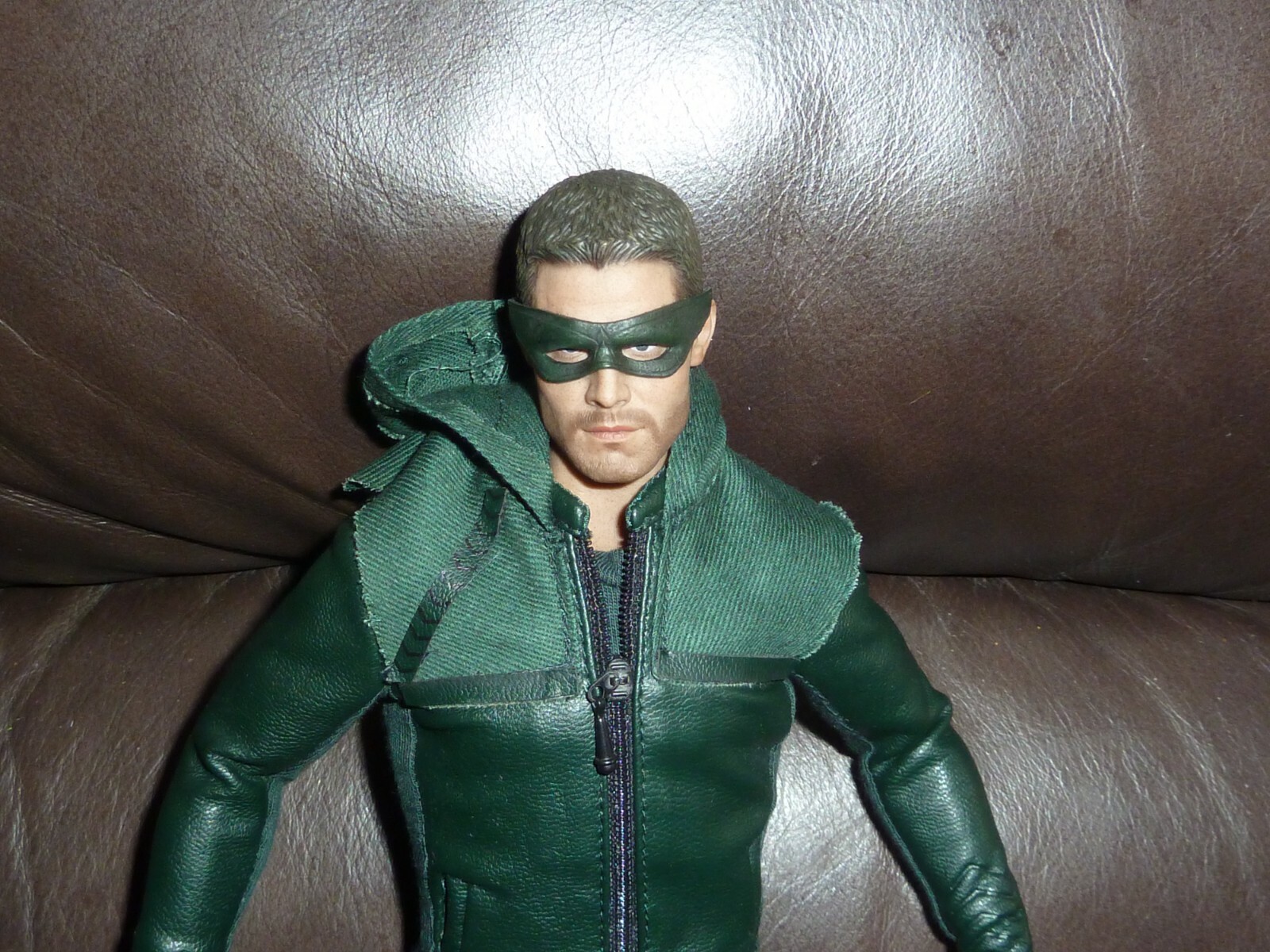 GREEN ARROW TV VERSION STEPHEN AMELL THREE Q CITIES RANGER 12 INCH 1/6TH SCALE