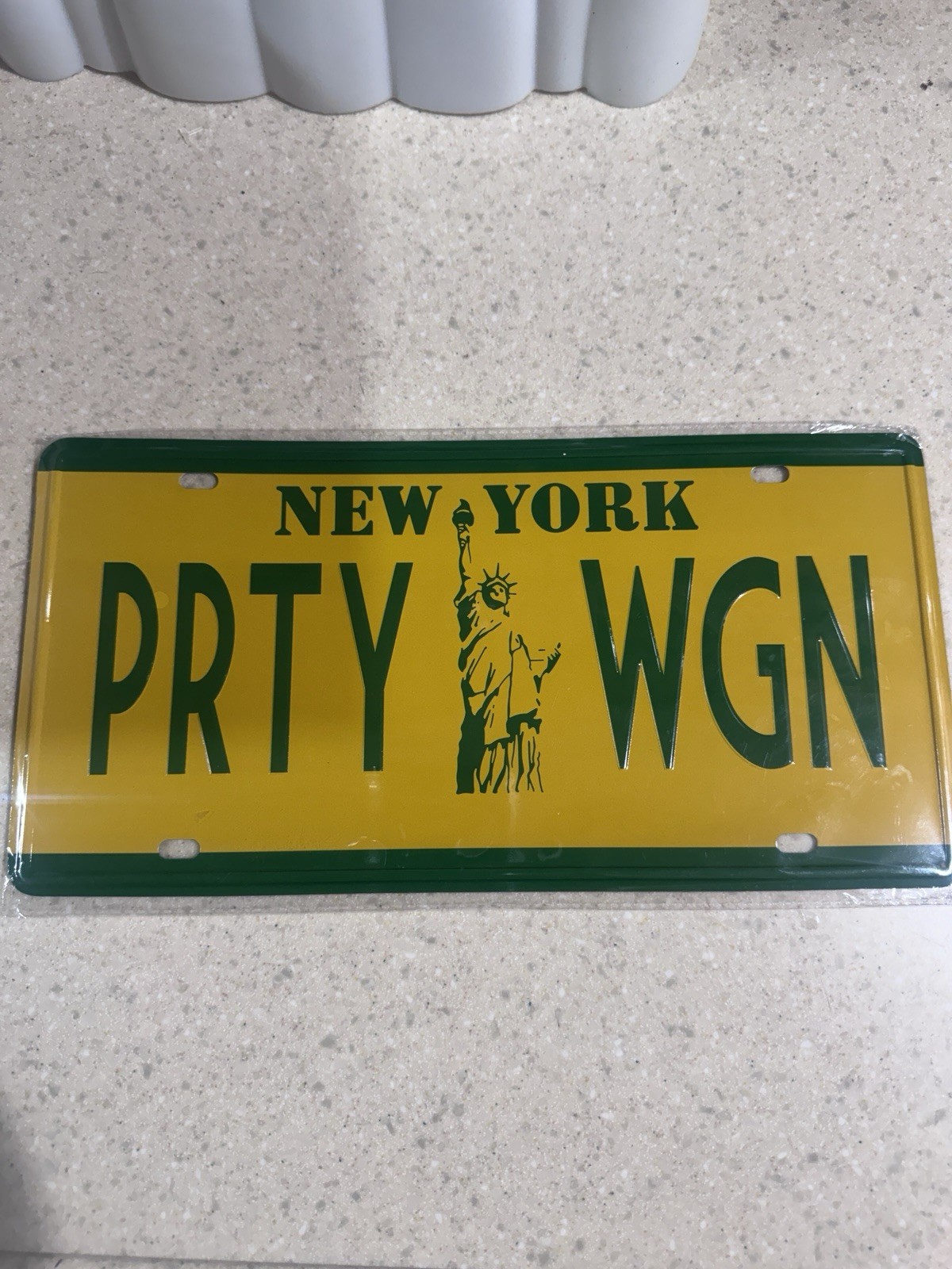TMNT NECA Loot Crate Exclusive Party Wagon Metal License Plate NEW