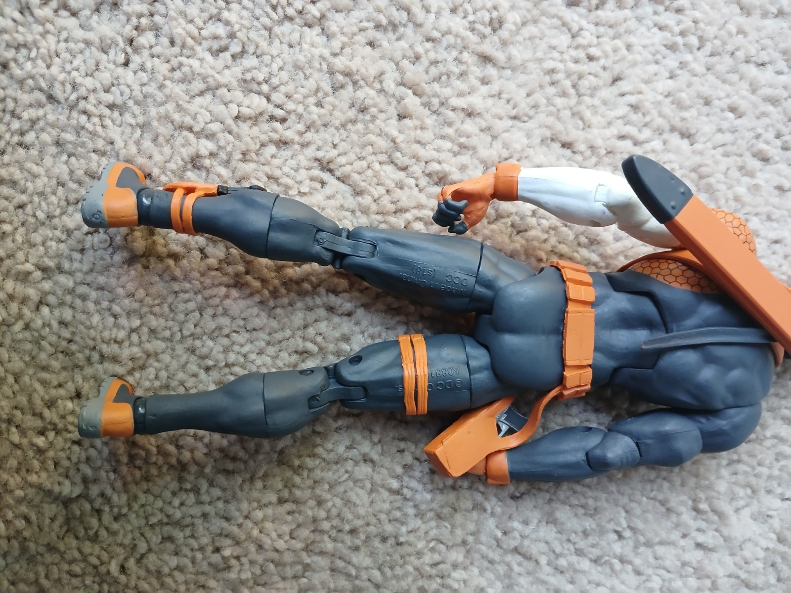 DC Essentials DC Collectibles Rebirth Deathstroke 7-in