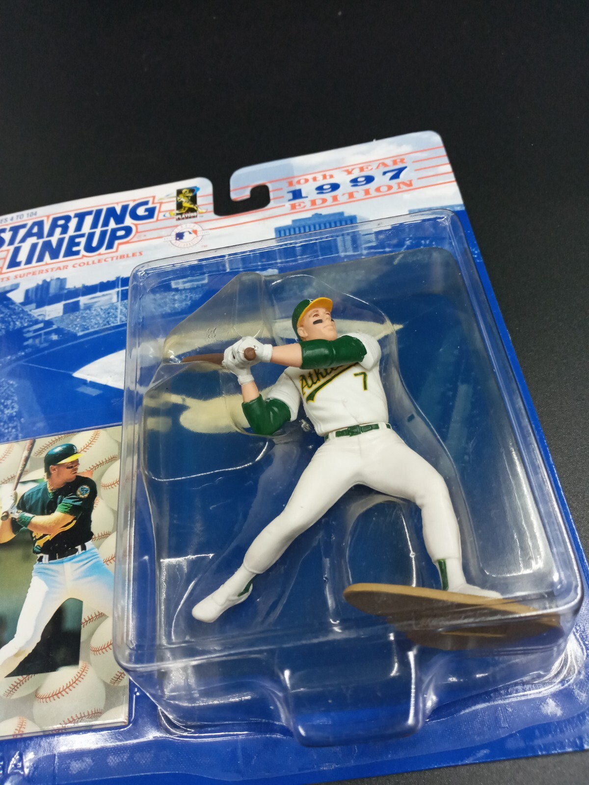 1997 Starting Lineup Baseball Figure & Card Scott Brosius Oakland A&rsquo;s Athletics