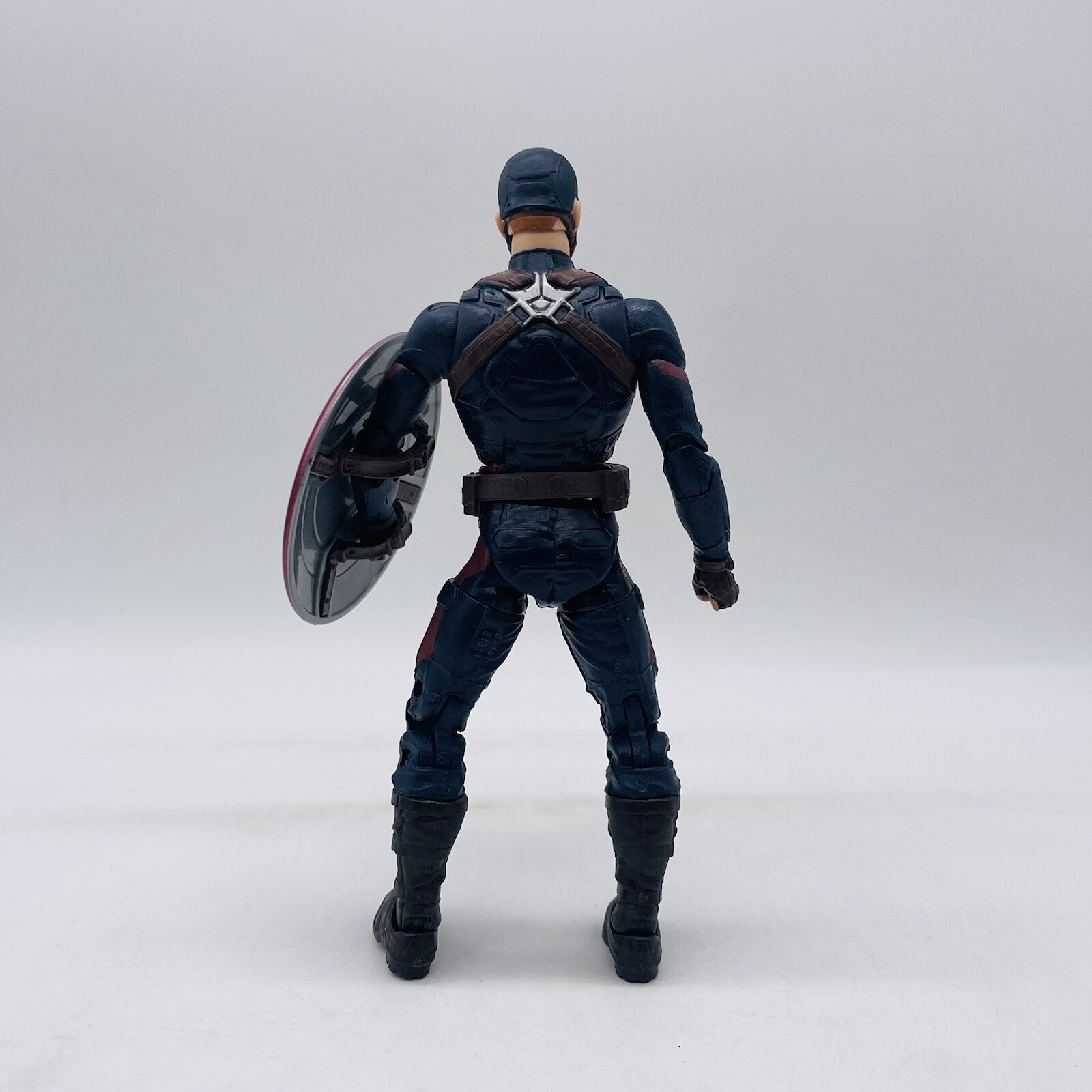 Captain America From Marvel Legends Studios 10 Year Civil War 2 Pk 6&Prime; Loose MCU