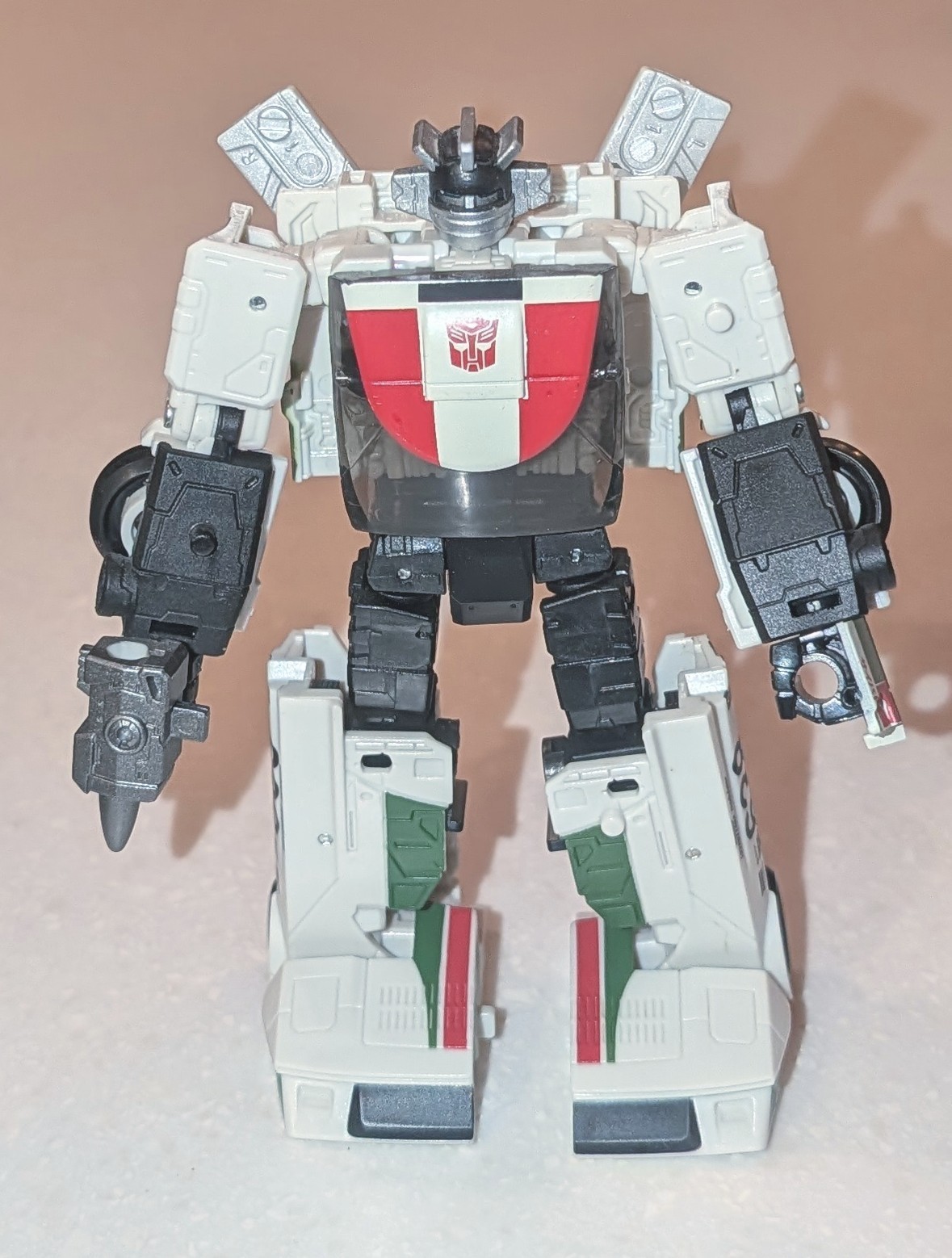 Transformers Earthrise Wheeljack Complete Used Deluxe Siege War For Cybertron