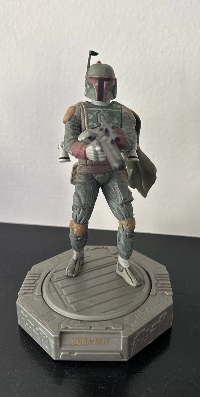 BOBA FETT Disney Collectible 1998 HASBRO STAR WARS LUCAS FILM, W/ROTATING BASE