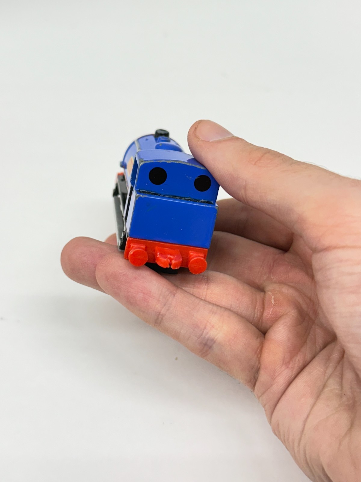 Thomas & Friends Wilbert Blue Engine Take-n-Play Diecast