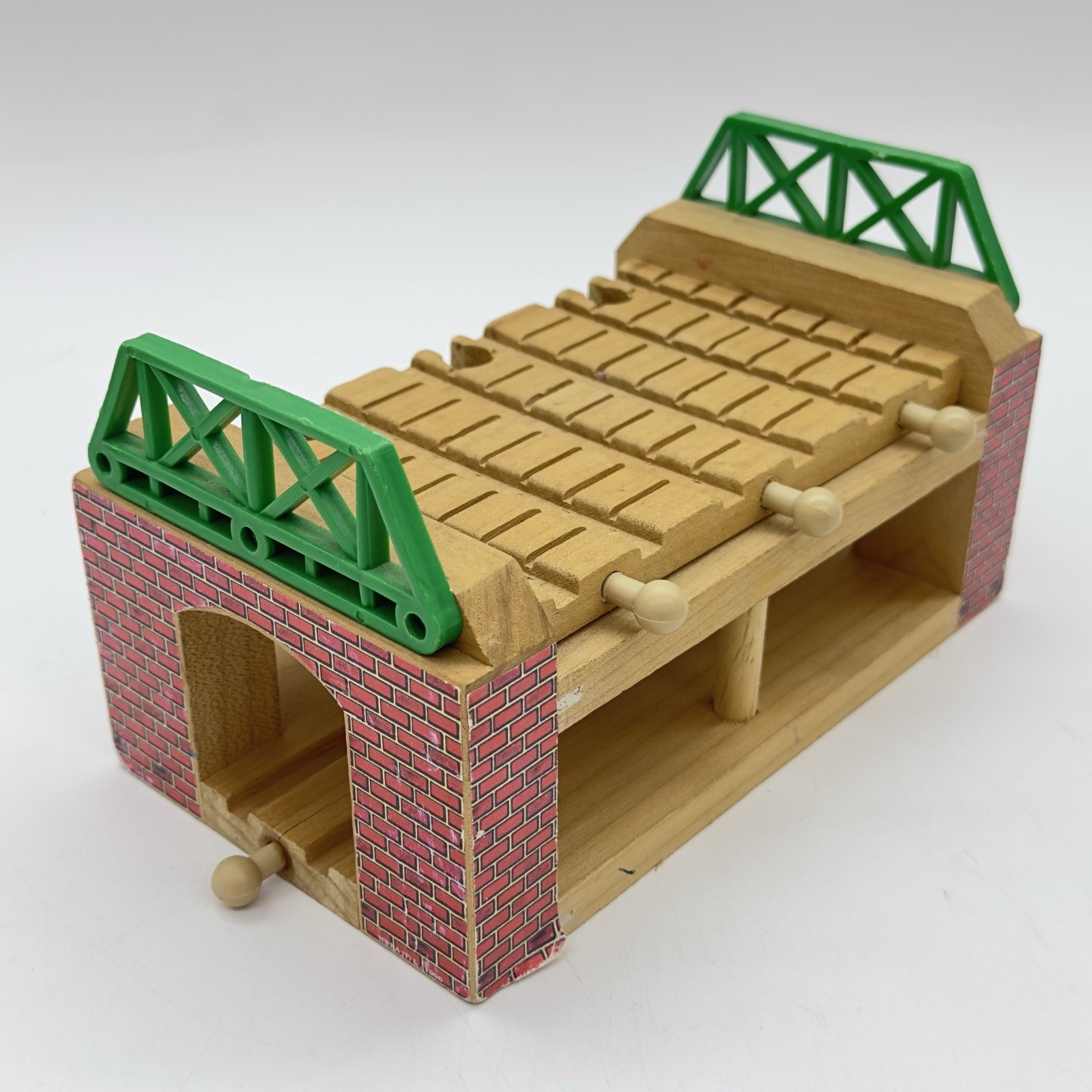 HENRY’S TUNNEL Thomas & Friends Clickety-Clack Wooden Railway w/Tracks Vtg 1996