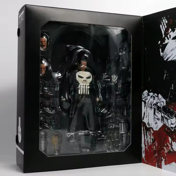 The Punisher Classic Marvel Comics 2016 Mezco One:12 6&Prime; Action Figure Replica