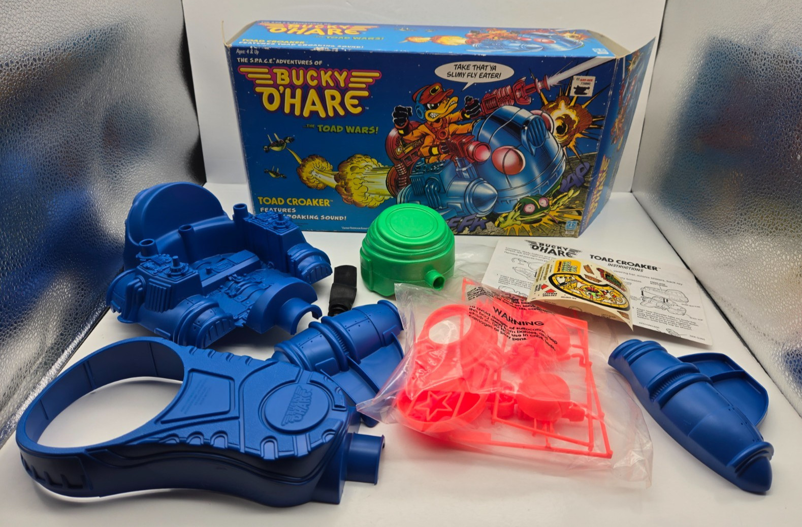 Vintage Hasbro Bucky O&rsquo;Hare Toad Croaker Vehicle w/Box – Box Wear
