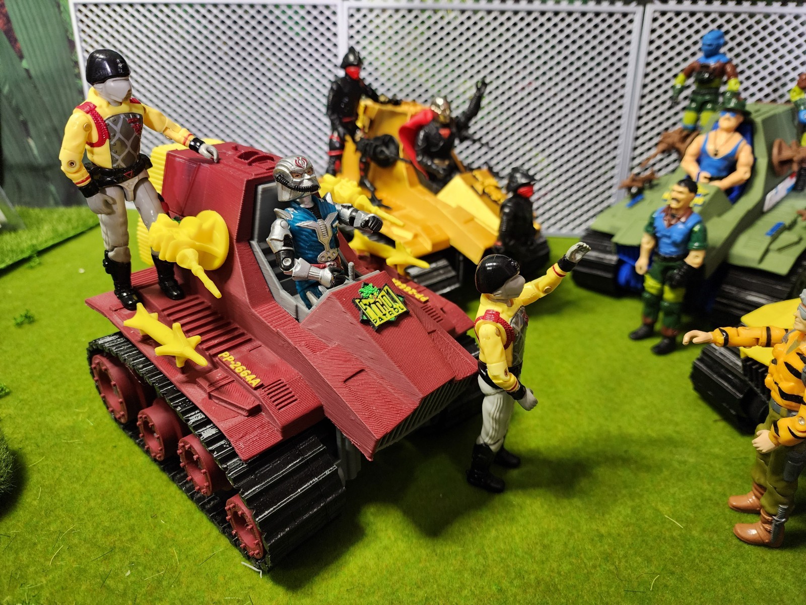 G.I. Joe PYTHON PATROL Tripple T With LEDs And Moving Threads 3.75&Prime; SCALE.