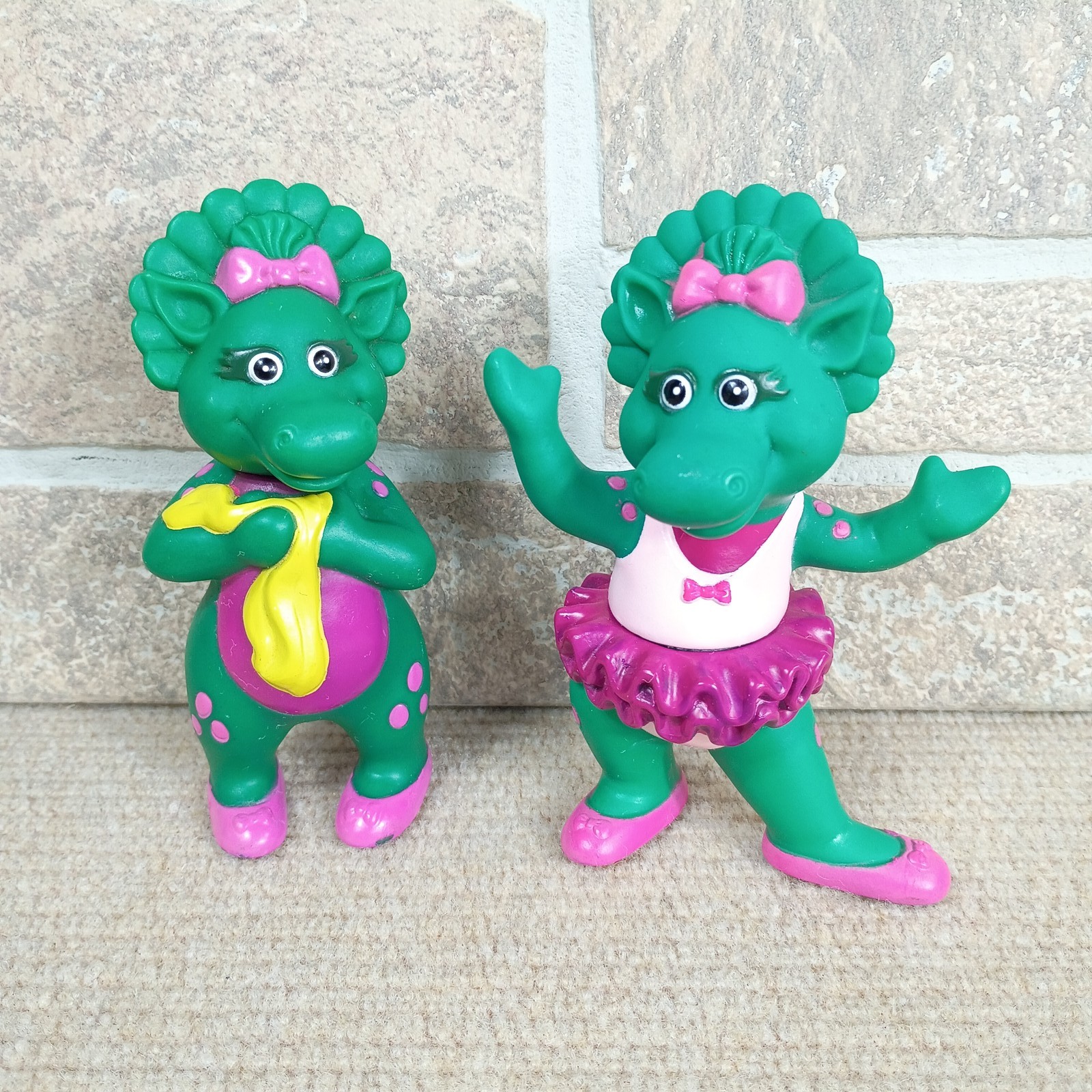 Barney & Friends Baby Bop Action Figures Lot of 2 Ballerina & Blanket Vintage 5&Prime;