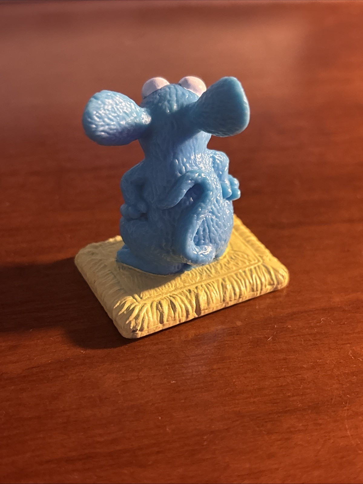 BEAR IN THE BIG BLUE HOUSE TUTTER MOUSE PVC TOY FIGURE 1 3/4” – HENSON