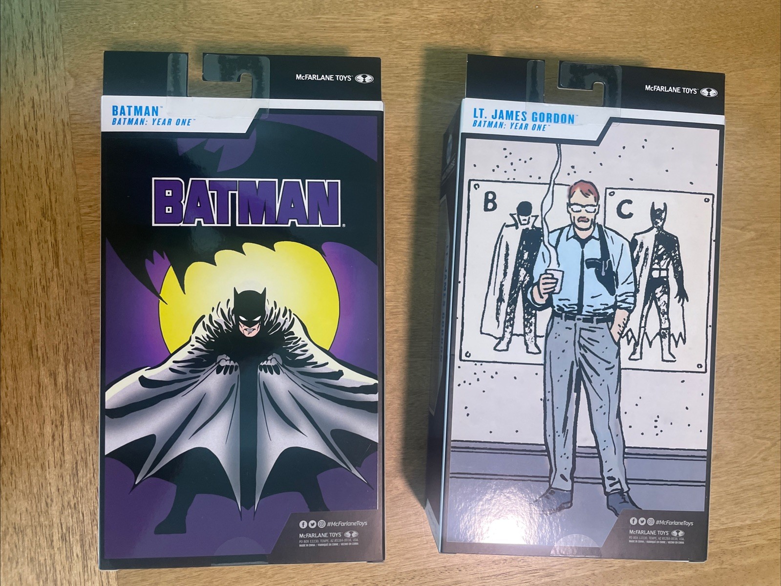 McFarlane DC Multiverse Batman & Lt James Gordon Year One 1 Platinum Edition Set