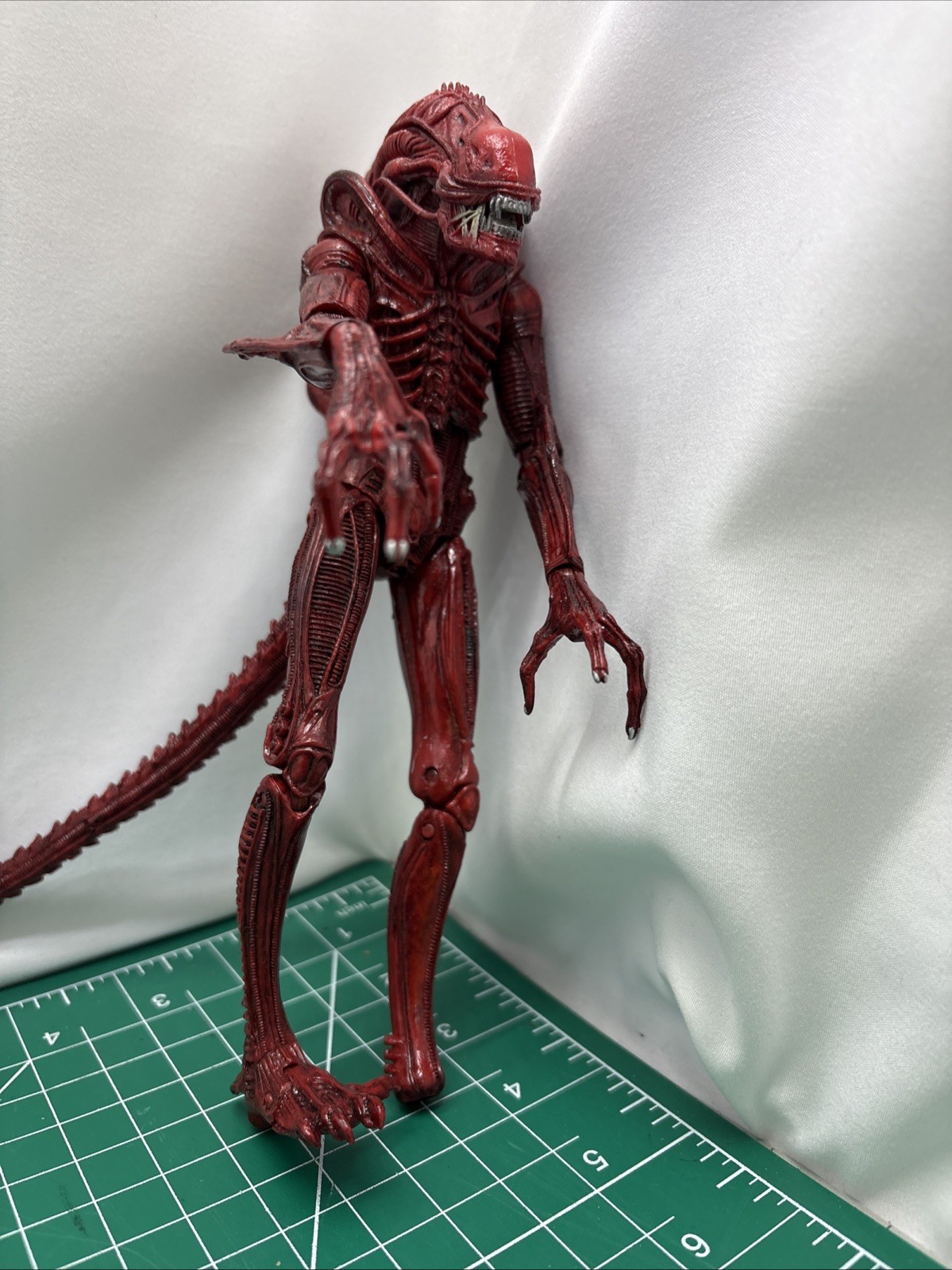 Aliens Genocide Xenomorph Alien Warrior Red Series 5 NECA Action Figure
