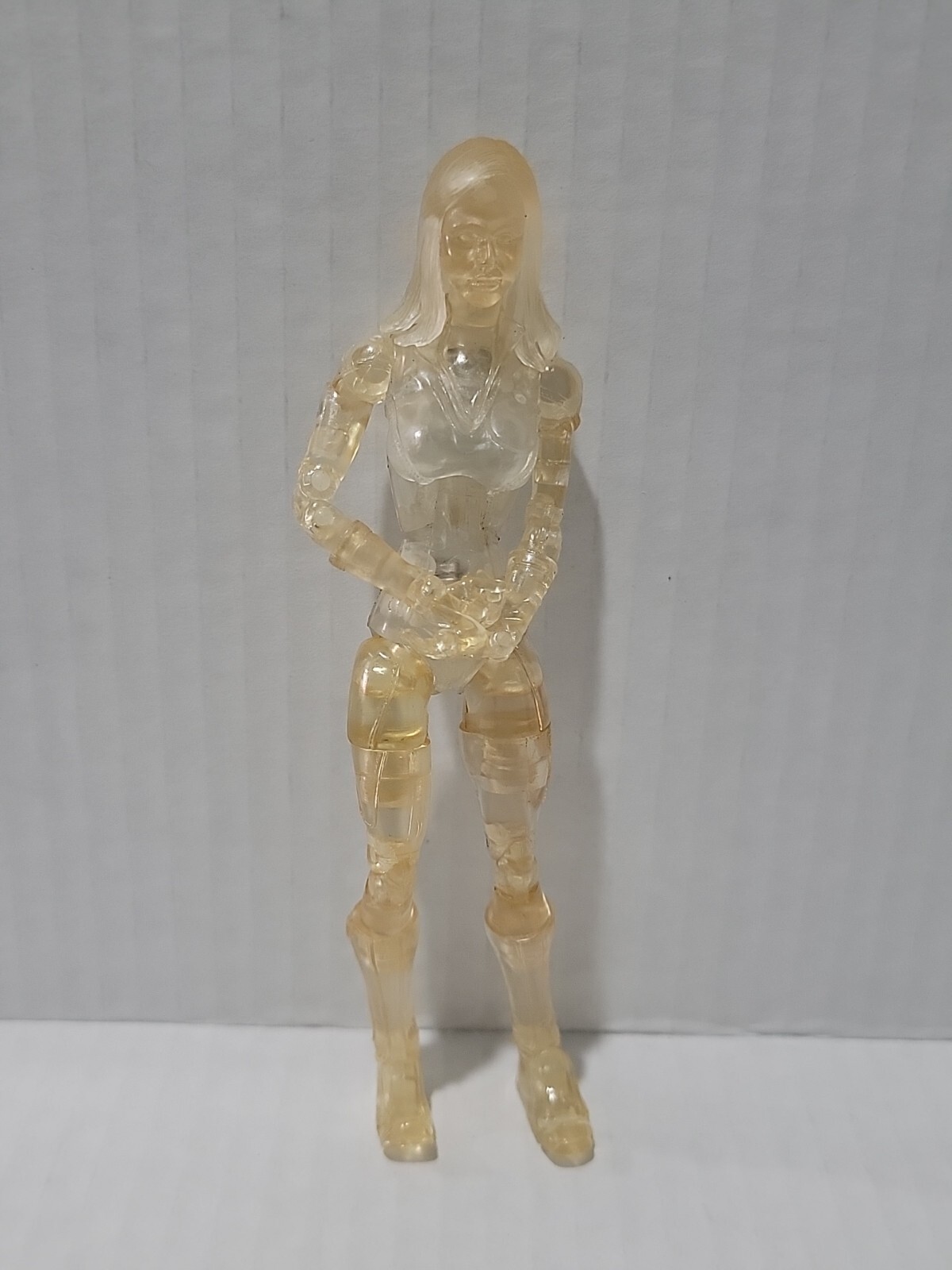 Fantastic 4 Invisible Woman Poseable Figure 2005 Marvel Toy Biz