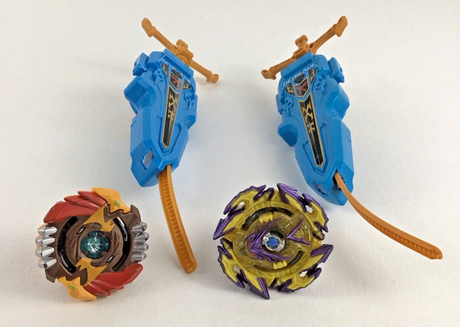 Beyblade Burst Rise Regulus R6 Spear Valtryek V6 Spinning Top Toy Launcher Game