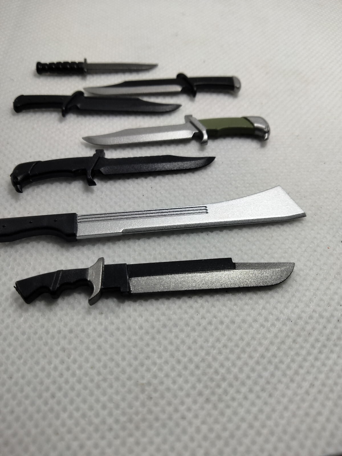 Over Sized Combat Knife 1:12 Scale Weapon Action Figure Accessory Force