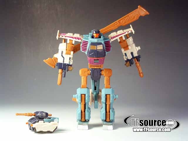 Armada Deluxe Cyclonus w/ Crumplezone Loose Complete