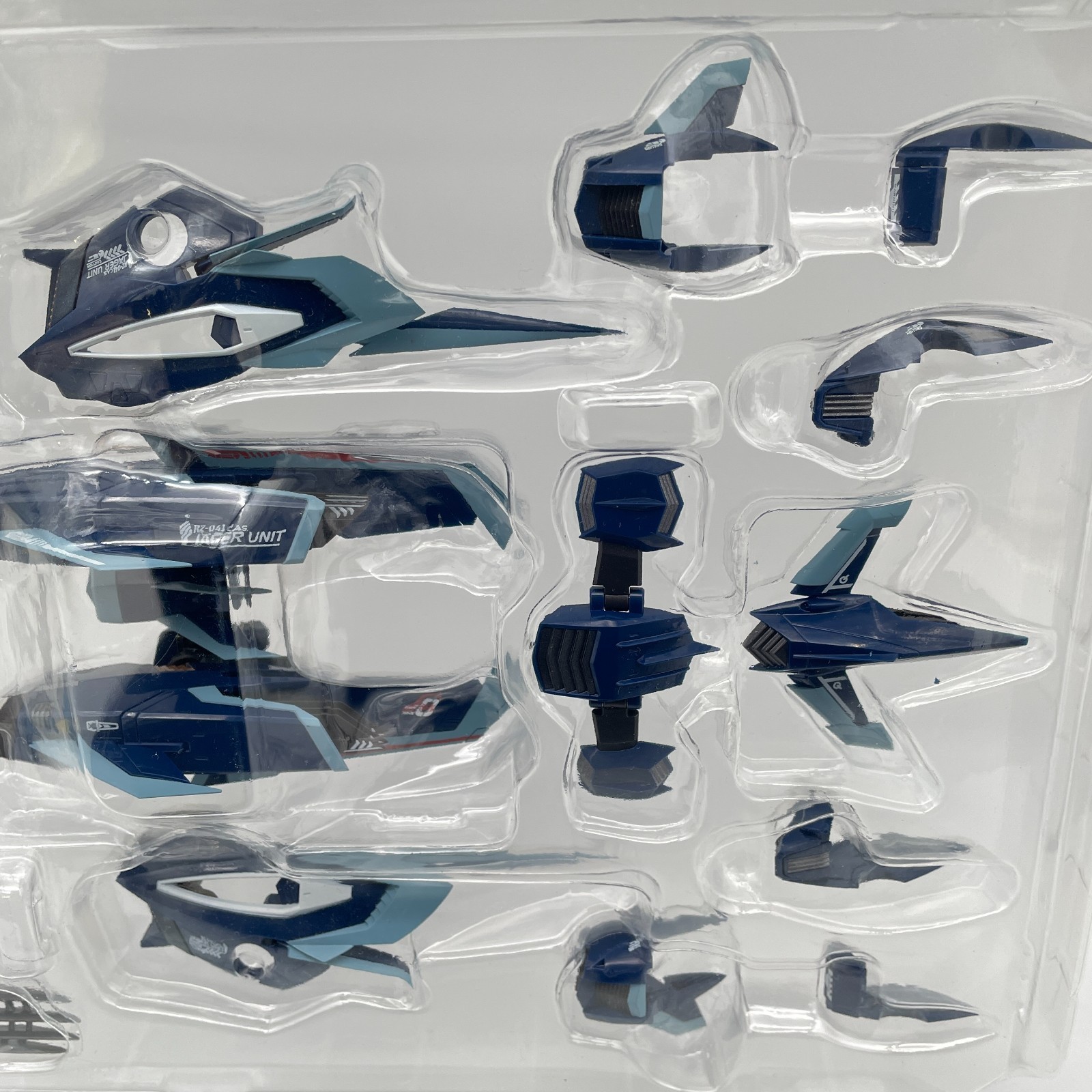 ZOIDS CHOGOKIN CHANGING ARMOR set for RZ-041 LIGER ZERO BANDAI
