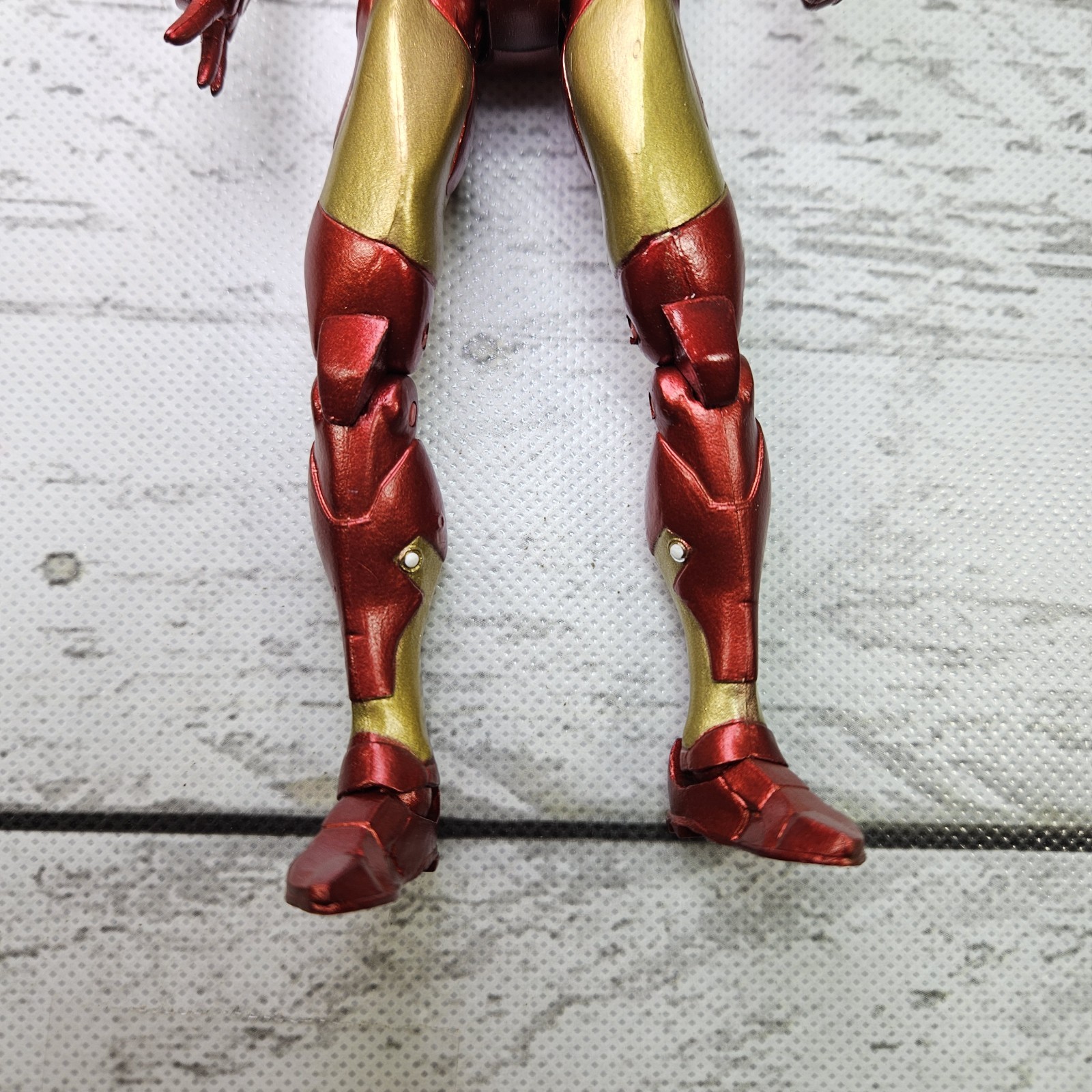 Diamond Select Marvel Select Bleeding Edge Iron Man 2013 7&Prime; Action Figure