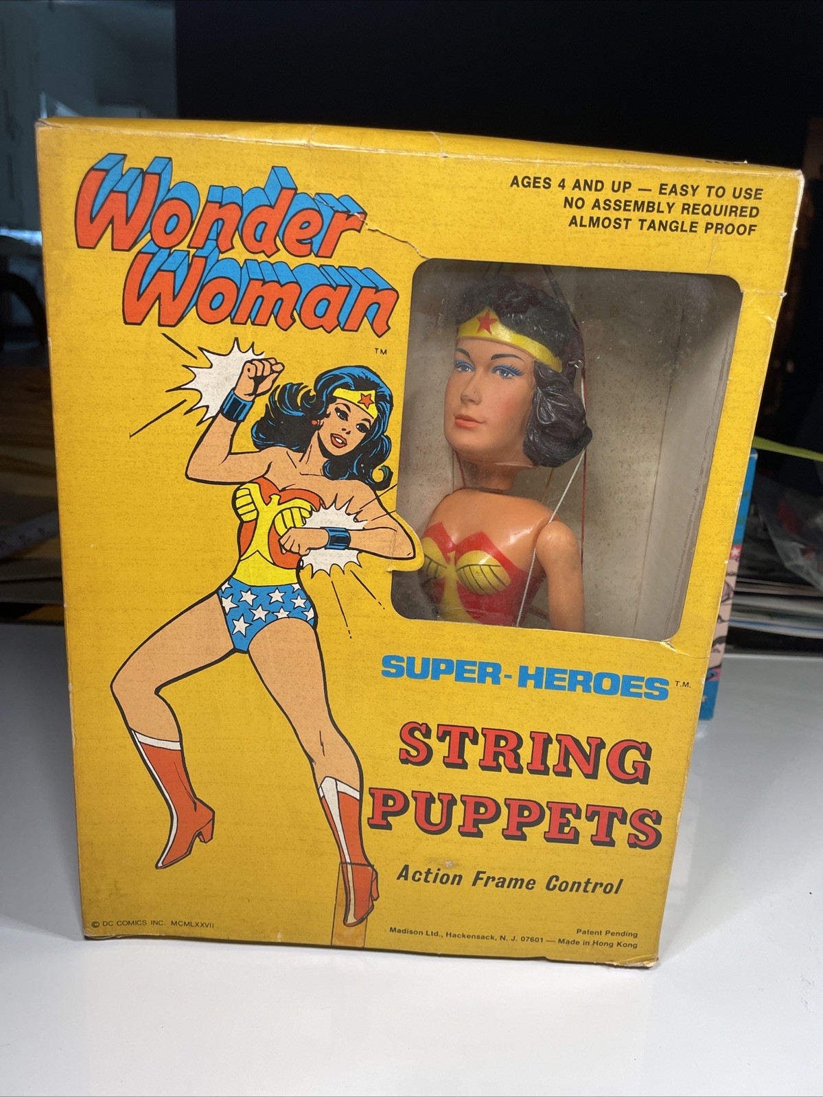 VINTAGE WONDER WOMAN STRING PUPPET toys 1977 Marionette Action Figures MIB T2-2