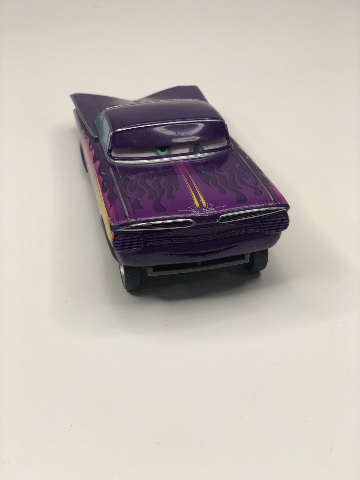 Purple Ramone Lowrider Diecast Toy Car – 1:55 Scale