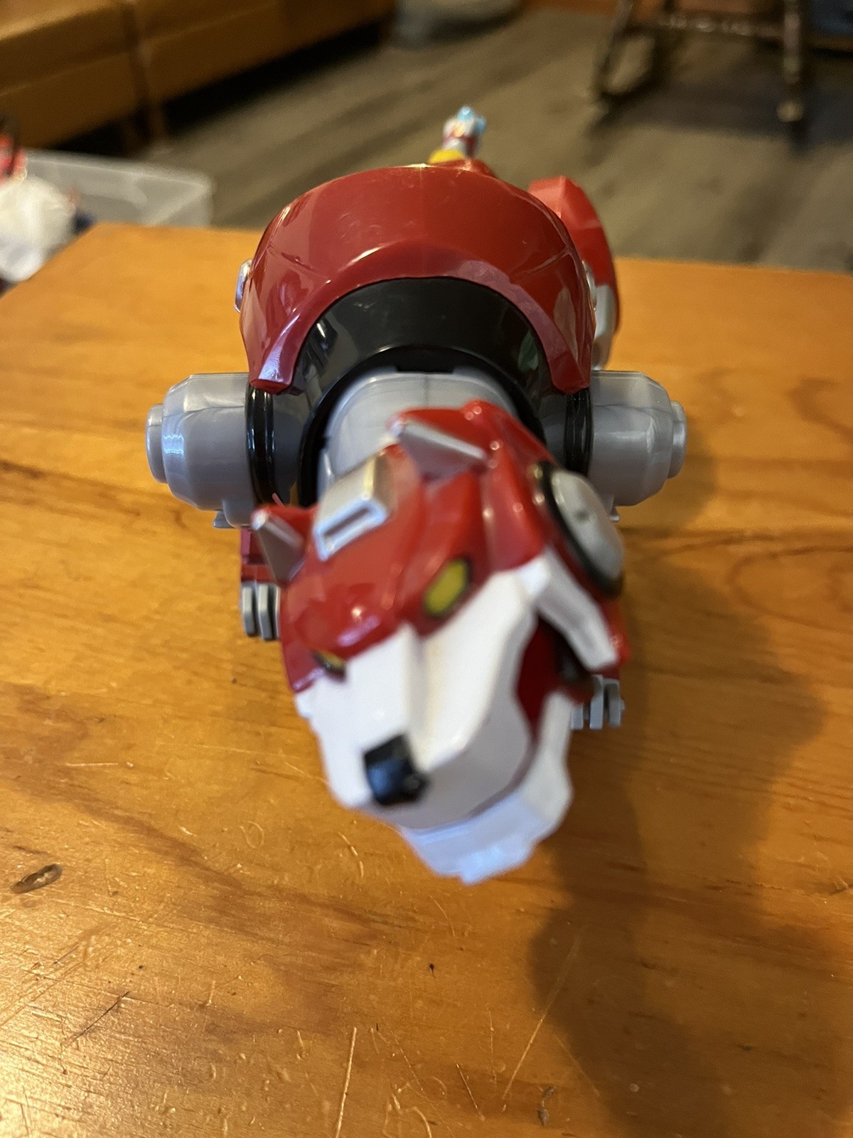 Playmates Voltron Legendary Defender Combiner RED Lion 2017 Action Figure 7 1/2”