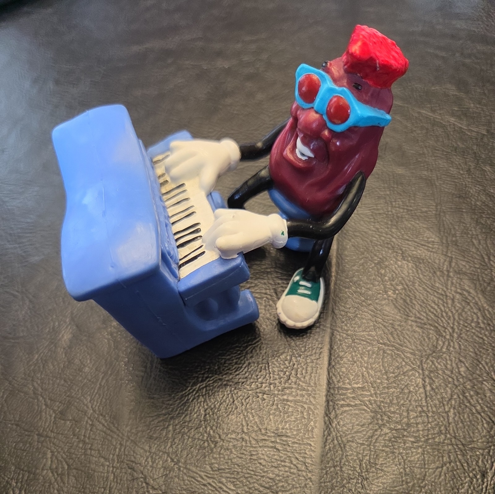 California Raisins Piano Man Red Ray Charles VTG 80s Applause CALRAB PVC Figure