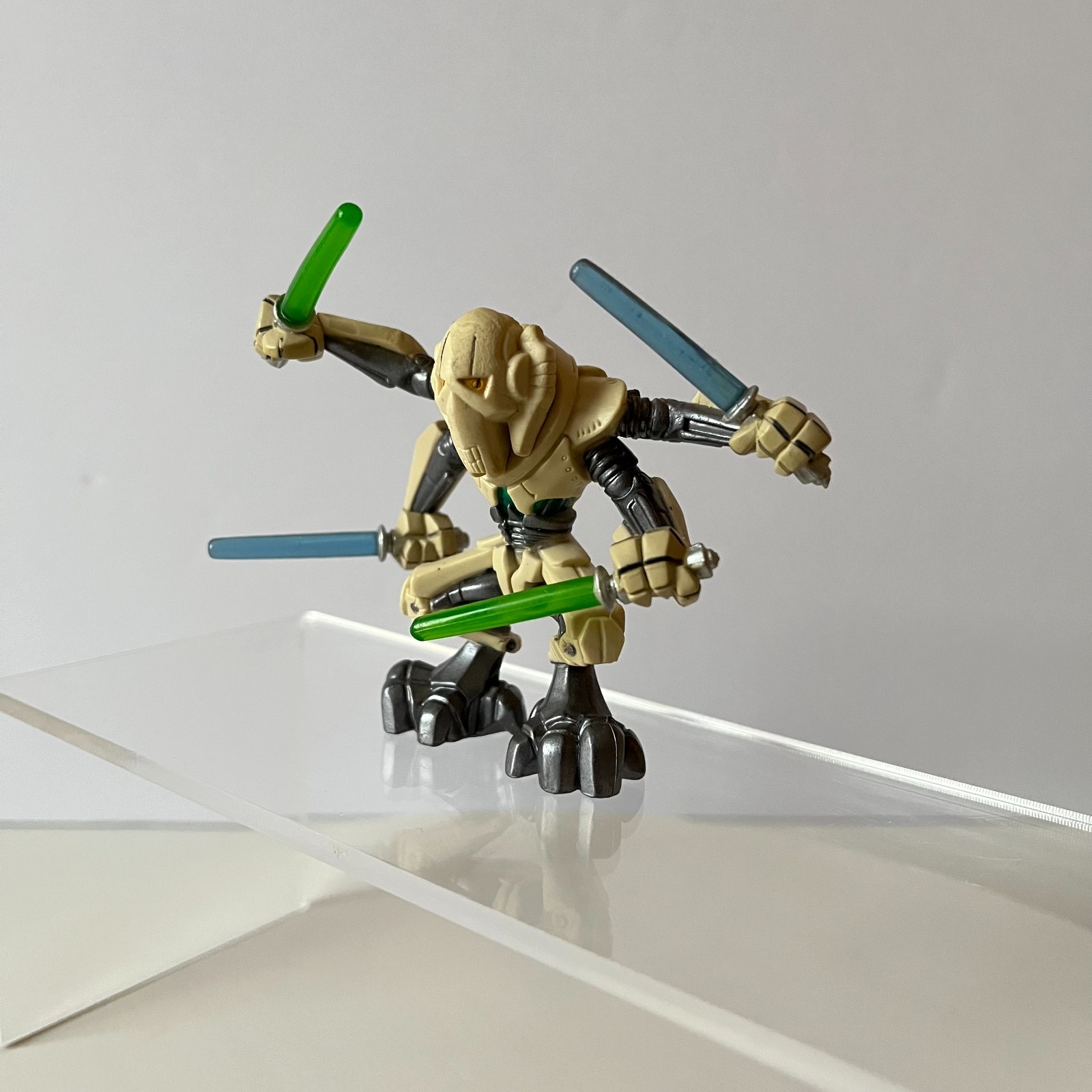 Hasbro Star Wars Galactic Heroes GENERAL GRIEVOUS Action figure w/4 lightsabers